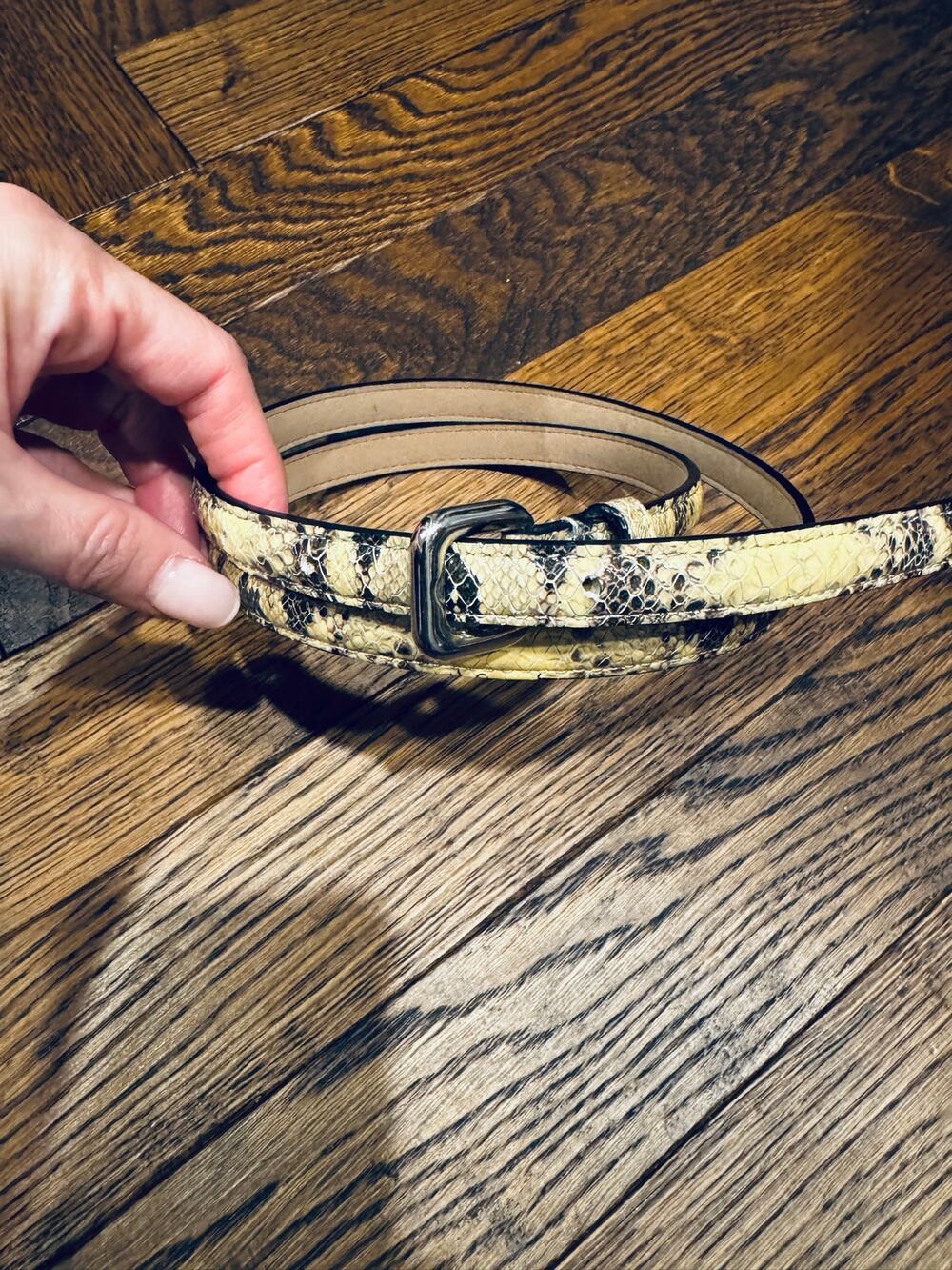 Ann Taylor Snakeskin Belt Size Medium